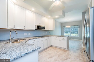 502 Bridgeview Dr, Lemoyne, PA 17043 - photo 4