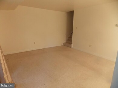 9645 Homestead Ct unit L, Laurel, MD 20723 - photo 2