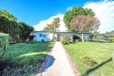 8621 Winnetka Ave, Winnetka, CA 91306 - photo 2