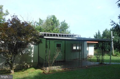 1139 Twymans Mill Rd, Radiant, VA 22732 - photo 2