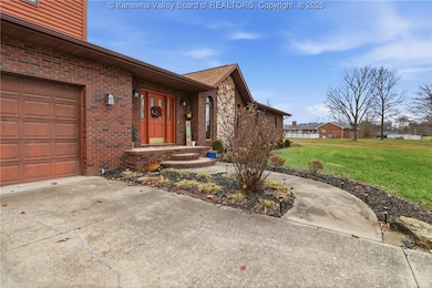 72 Church Camp Rd, Ona, WV 25545 - photo 4