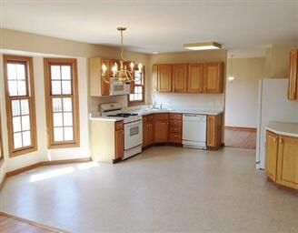 959 Crestville Ct, Gurnee, IL 60031 - photo 5