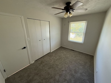 unlisted-address, Hanover Park, IL 60133 - photo 7
