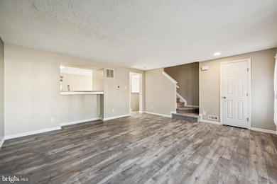 47 Wagon Wheel Dr, Sicklerville, NJ 08081 - photo 4