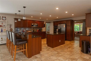 Large Chefs Kitchen