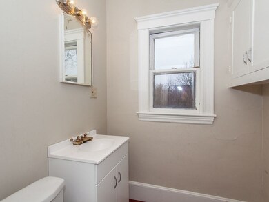 249 Cedar St, Somerville, MA 02145 - photo 5