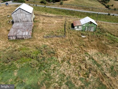 0 unit WVMO2000372, Berkeley Springs, WV 25411 - photo 2