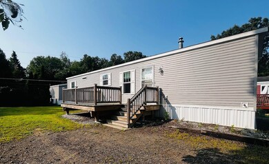 545 Elm St unit 15, Milford, NH 03055 - photo 5