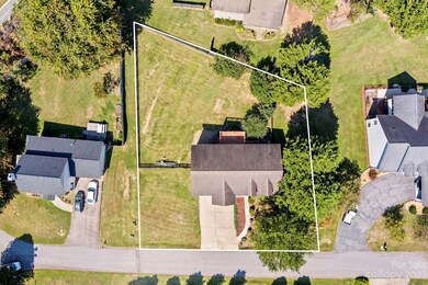 15 Viewpointe Ln, Asheville, NC 28806 - photo 3