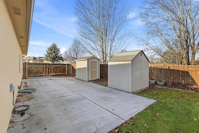 4224 Norma Loop, West Richland, WA 99353 - photo 4