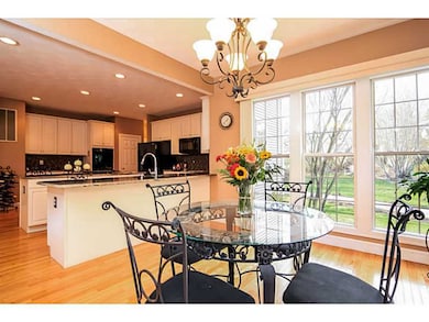 172 Castle Rocks Rd, Warwick, RI 02886 - photo 4