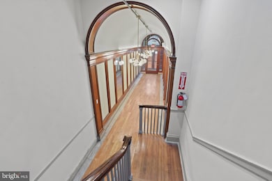 812 Park Ave unit 3FF, Baltimore, MD 21201 - photo 2