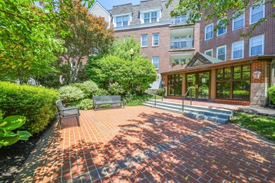 97 Anderer Ln unit 102, West Roxbury, MA 02132 - photo 6