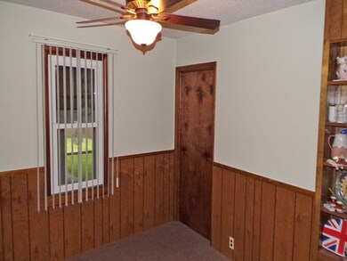 1805 Busseron St, Vincennes, IN 47591 - photo 7