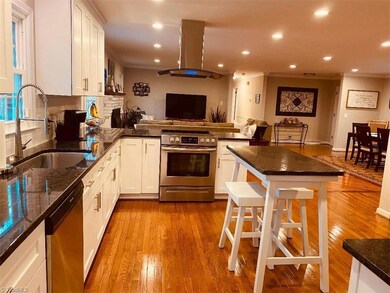 1149 Cranbrook Cir, Asheboro, NC 27205 - photo 3