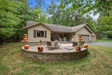 317 Whitetail Run Ln, Sheboygan, WI 53081 - photo 2