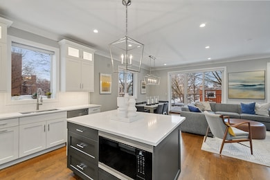 2656 N Wayne Ave unit 2, Chicago, IL 60614 - photo 7