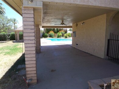 930 N Lovekin Blvd, Blythe, CA 92225 - photo 4
