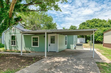 6866 Briar Rd, Azle, TX 76020 - photo 2