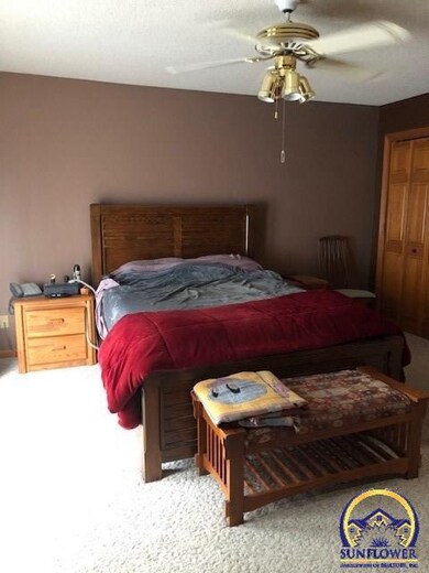 4620 SW Gage Blvd, Topeka, KS 66610 - photo 3