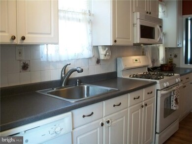 3412 Mount Vernon Ave, Brookhaven, PA 19015 - photo 4