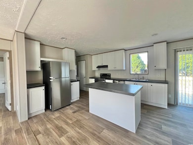 2006 Warren's Loop unit Lot 34, Marion, SC 29571 - photo 5