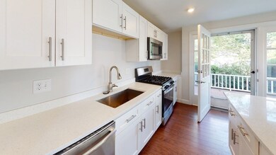 37 Walnut Place unit 1, Newtonville, MA 02460 - photo 6