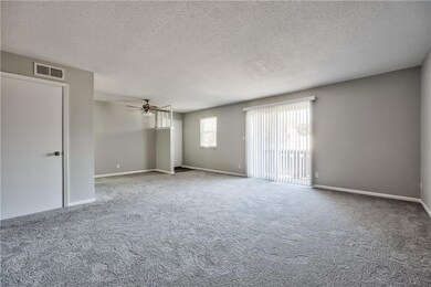 6230 Robinson St unit 3, Mission, KS 66202 - photo 3