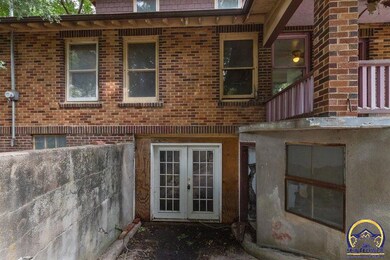 3135 SW 17th St, Topeka, KS 66604 - photo 7