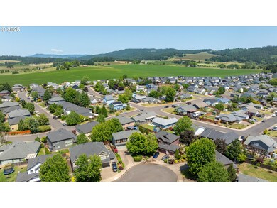 616 E 13th Place, Lafayette, OR 97127 - photo 4