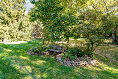 8388 cliffthorne way