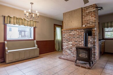 15 Prescott St, Newmarket, NH 03857 - photo 3