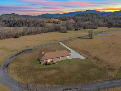 61-web-or-mls-404 Kaylee Loop-12