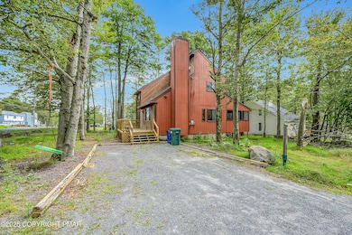 7277 Long Pine Dr, Tobyhanna, PA 18466 - photo 3