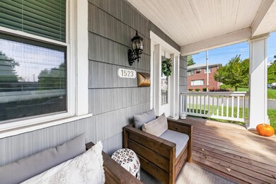 P1523 Doten Ave-008-2