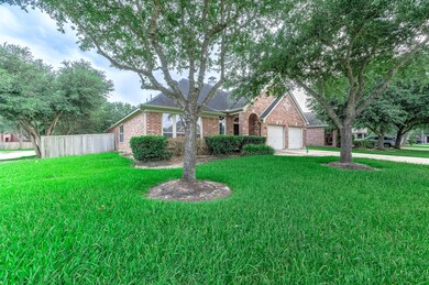 22003 Emerald Run Ln, Richmond, TX 77469 - photo 3