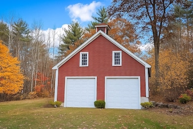 275 Petersham Rd, Phillipston, MA 01331 - photo 3