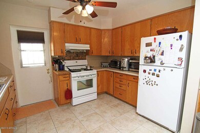 6 - 161 W Pierson St - Kitchen 2