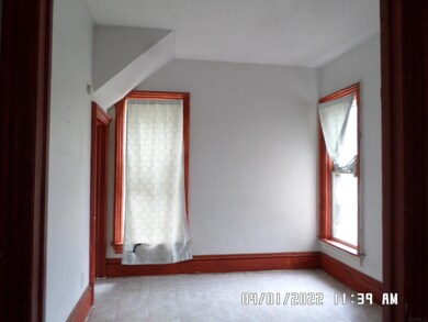 717 W Marion St, Elkhart, IN 46516 - photo 5