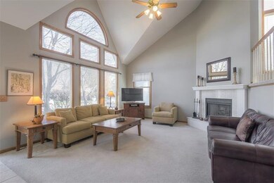 11015 W 70th St, Shawnee, KS 66203 - photo 4