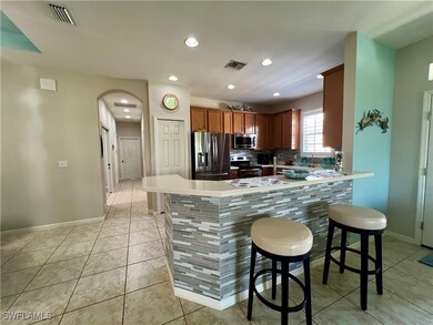 Kitchen/Bar Area