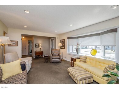 2923 Vine St, West Des Moines, IA 50265 - photo 3