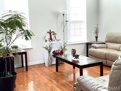 333 Morning Glory Dr, Monroe Township, NJ 08831 - photo 5