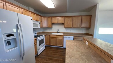 259 Whisper Ridge Cir unit B, Anchorage, AK 99504 - photo 6
