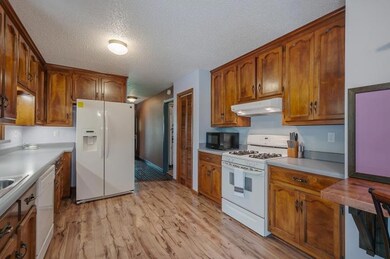 2007 Cobb Dr, Columbia, TN 38401 - photo 7