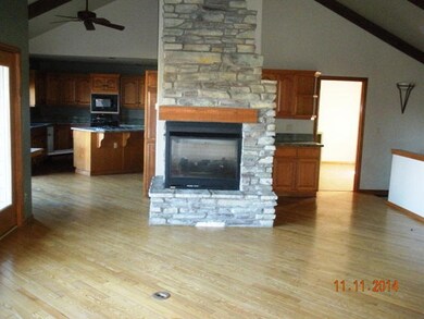 living rm view to kitchen