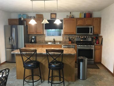 415 Silverthorne Dr, Freeburg, IL 62243 - photo 6