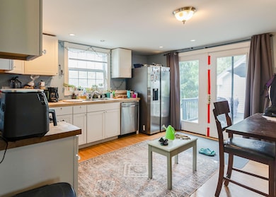 147NMainSt-Monmouth-08