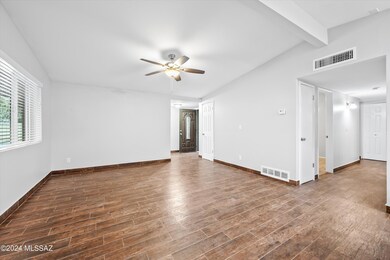 8311 E Appomattox St, Tucson, AZ 85710 - photo 5