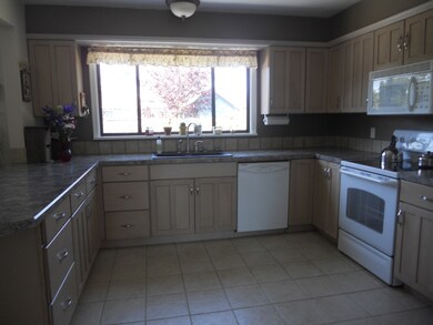 Gourmet Kitchen